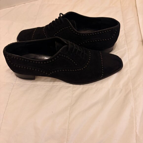 Manolo Blahnik studded Oxford brogues in black suede, authentic with box and tag - Picture 3 of 16